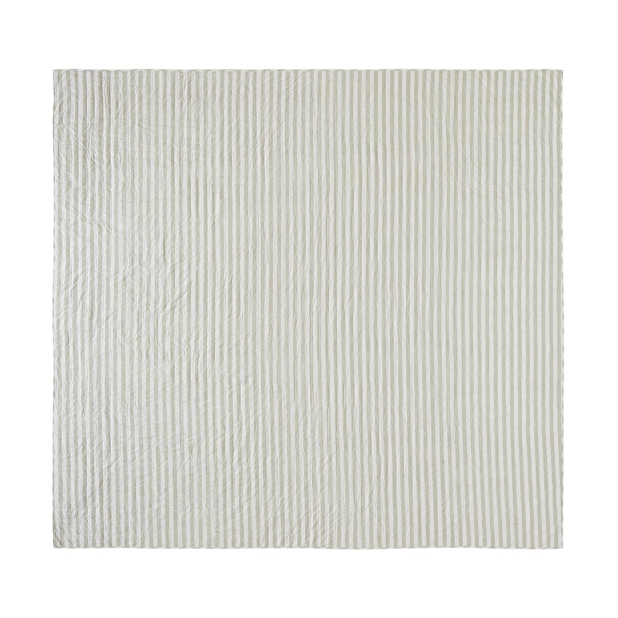 Finders Keepers California/Luxury King Quilt 124Wx115L